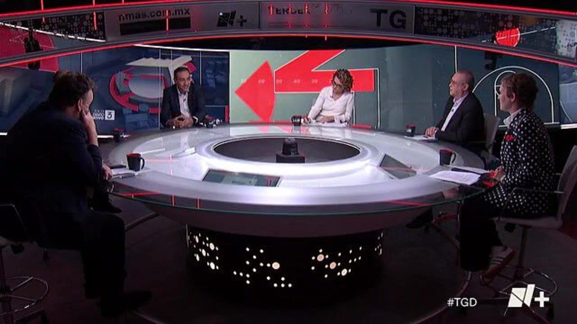 FOTO: Tercer Grado Deportivo | David Faitelson Habla sobre Investigación a De Bondt, Quien "Habría Trabajado para Carapaz"