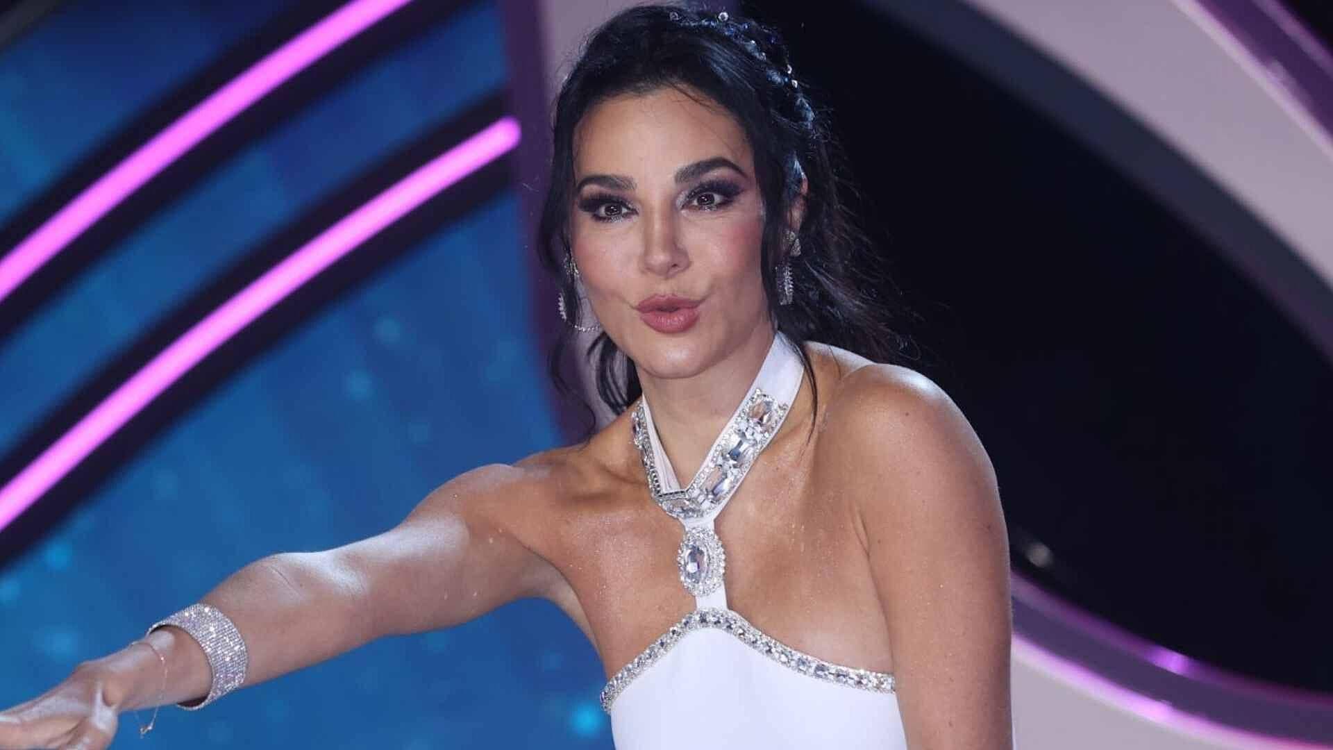Martha Higareda y Lewis Howes: Así Anunciaron que Serán Papás