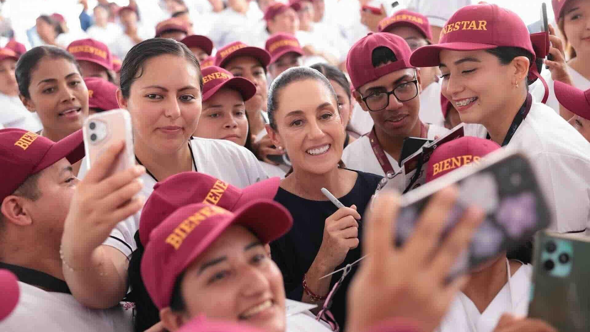 Foto | Claudia Sheinbaum Supervisa Hospital IMSS Bienestar en Michoacán y Anuncia Inauguración