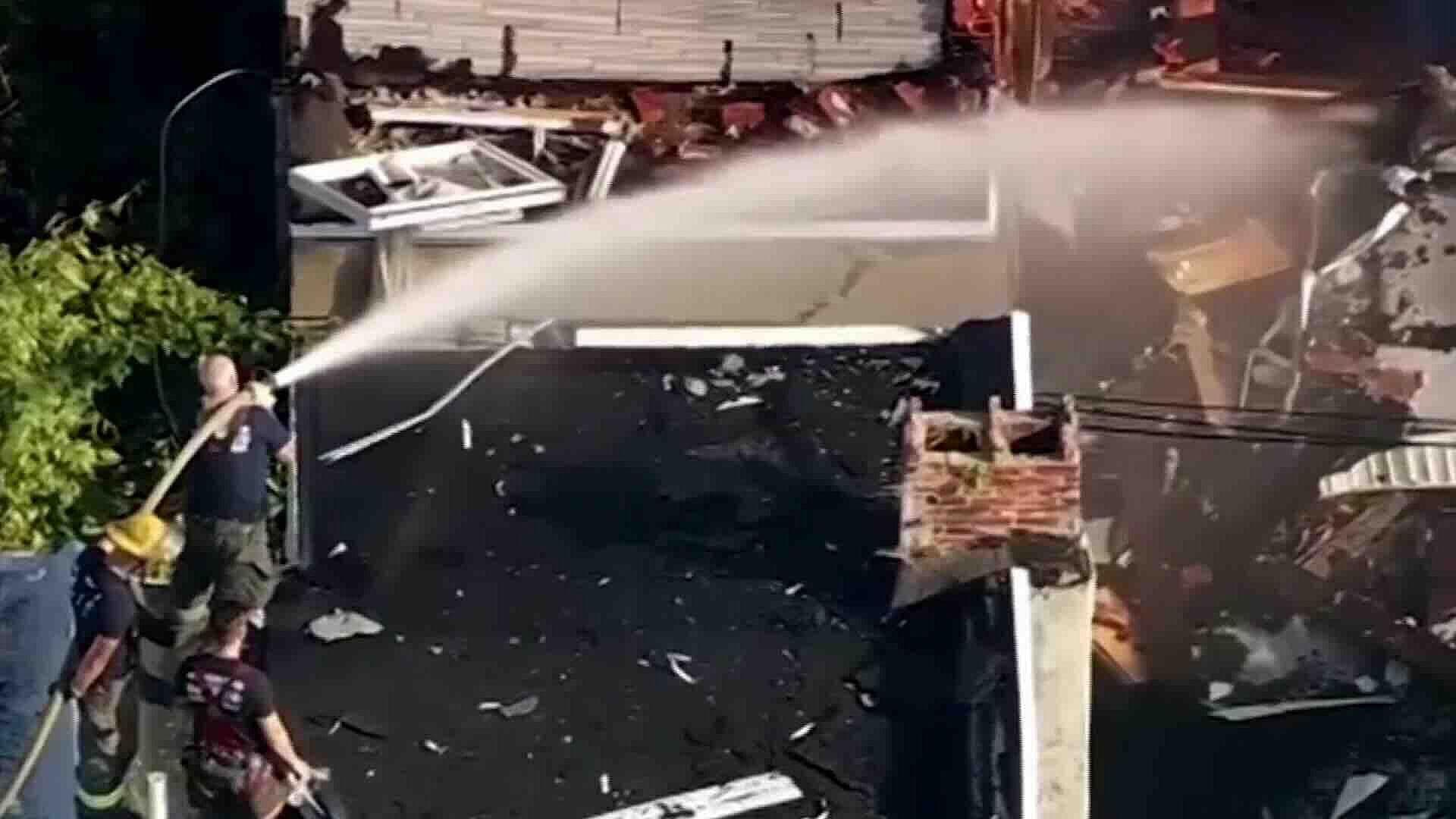 Foto | Explosión en Filadelfia Dejó Un Muerto y Dos Heridos; Daño en Cinco Casas