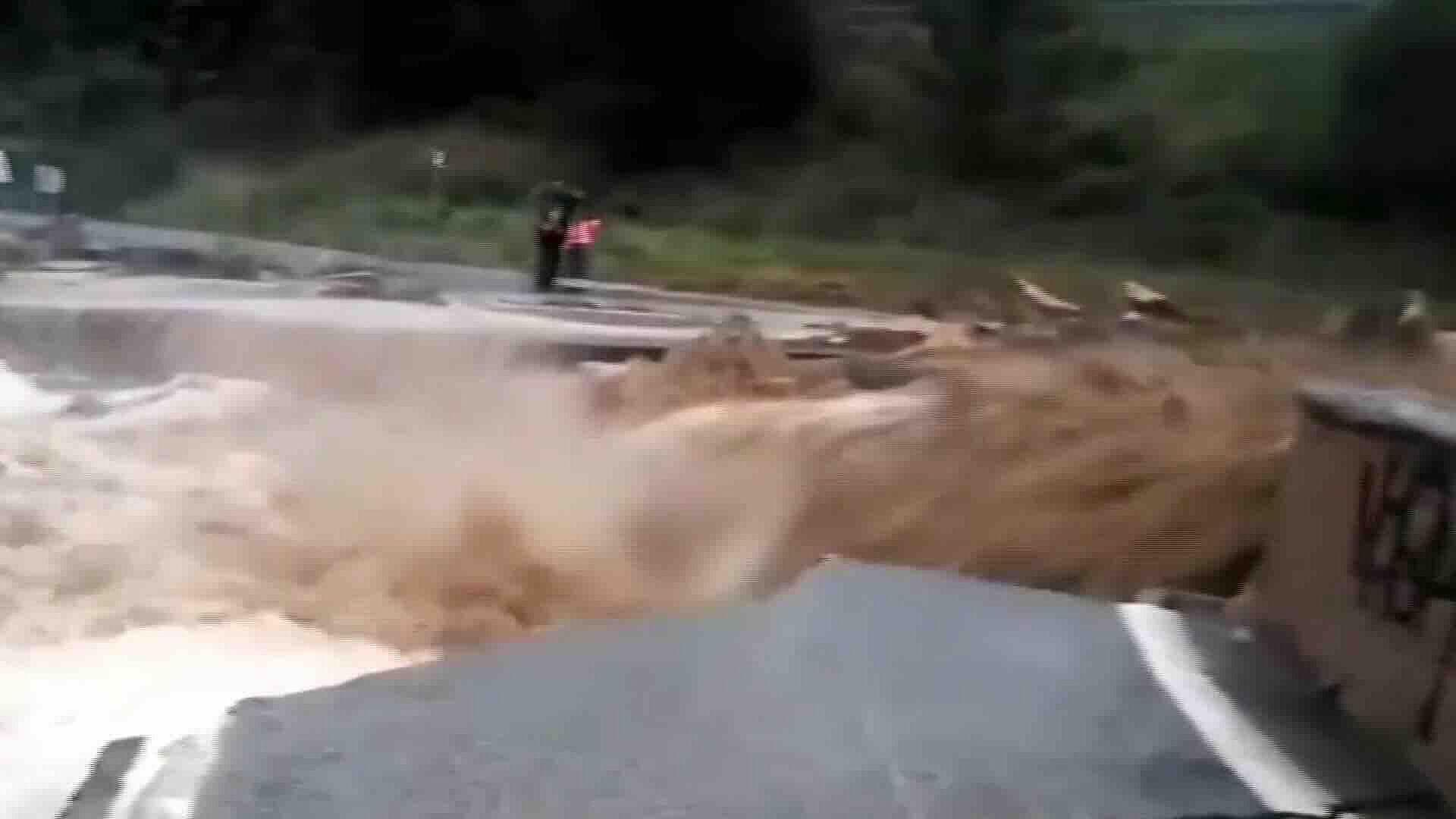Fuertes Lluvias Azotan España y Expertos las Atribuyen al Cambio Climático