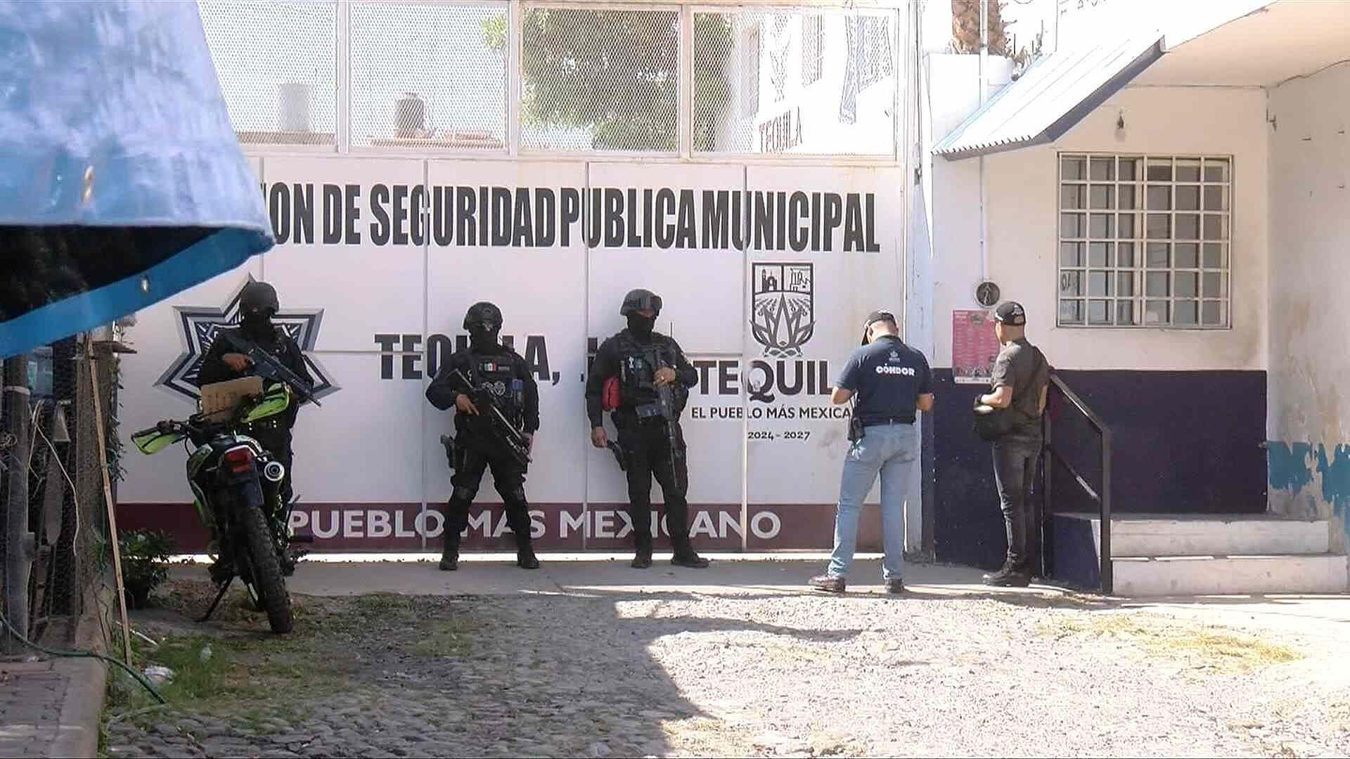 Vinculan a Proceso a Director de Obras Públicas de Tequila, Jalisco; Amenazó con Un Arma a Policías