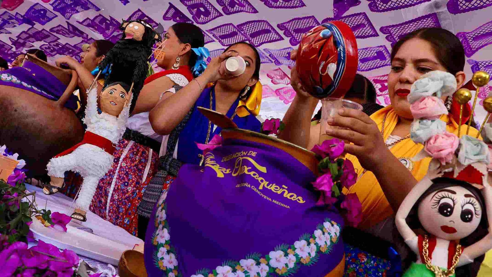 Así se Vive el Día de la Samaritana, una Tradición Única de Oaxaca: Colorido Mexicano