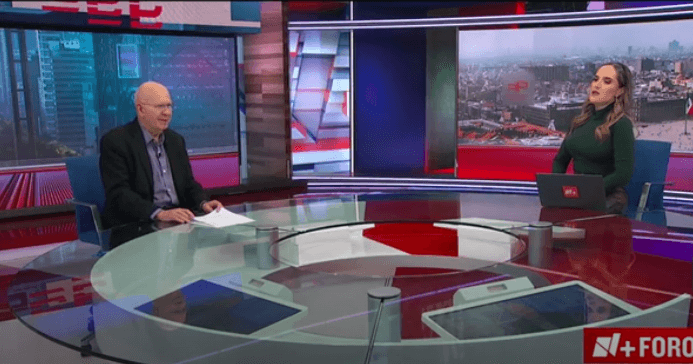 Hoy en Estrictamente Personal: Una megafuga de agua en la colonia Granjas de Guadalupe en Ecatepec, Edomex, provoca el desperdicio de miles de litros del líquido que ya inundó la calle