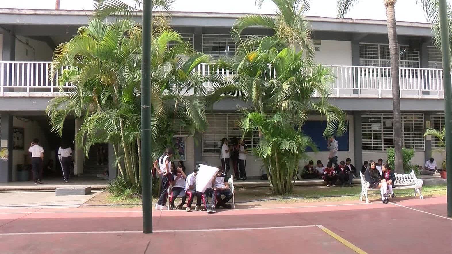 1759187794950-snapshot.jpg