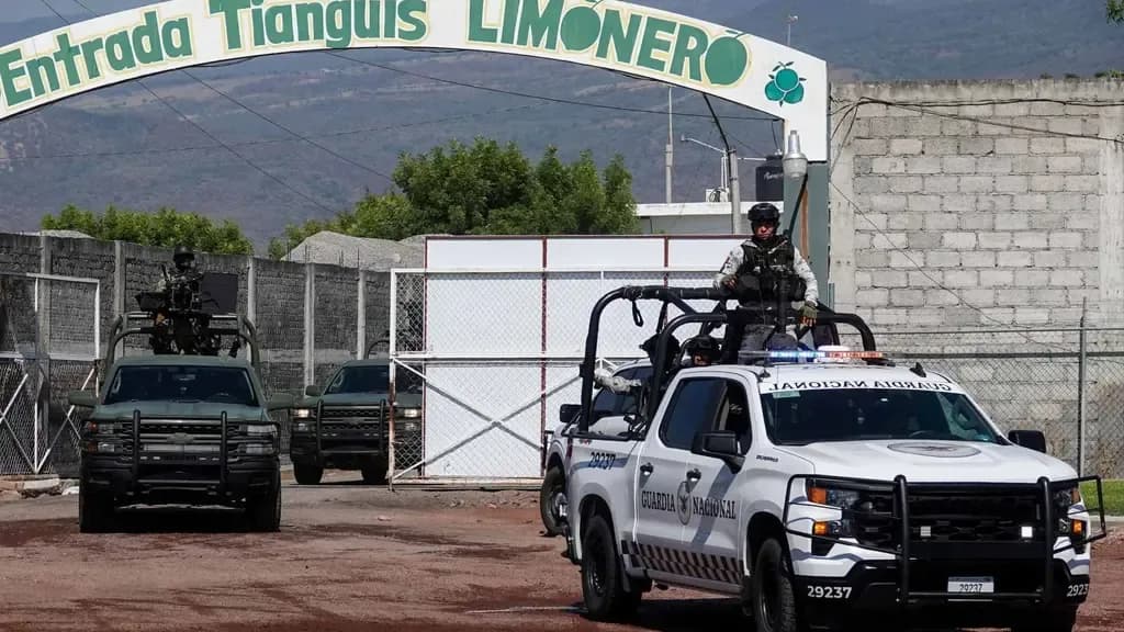 Operativo de la Defensa y la Guardia Nacional en Michoacán ante afectaciones al sector limonero, en noviembre 2024. Foto: Cuartoscuro | Archivo