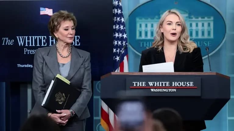 Conferencia de prensa de Karoline Leavitt, vocera de la Casa Blanca. Foto: Reuters